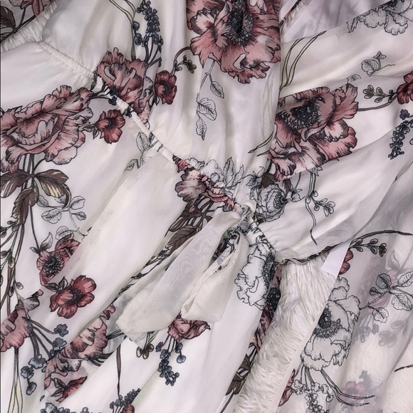 Floral print romper - Picture 3 of 5